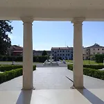 Marini Trevisan Отель 2*
