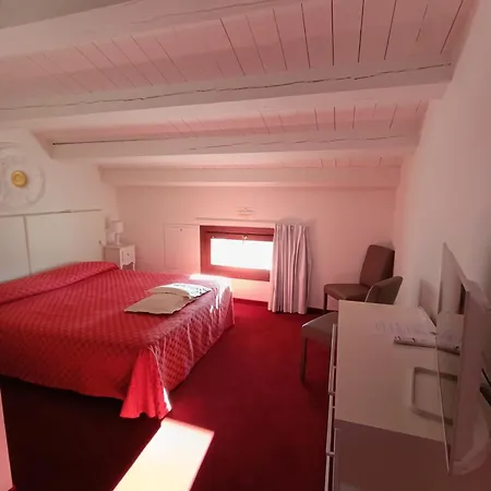 Szálloda Marini Trevisan 2*